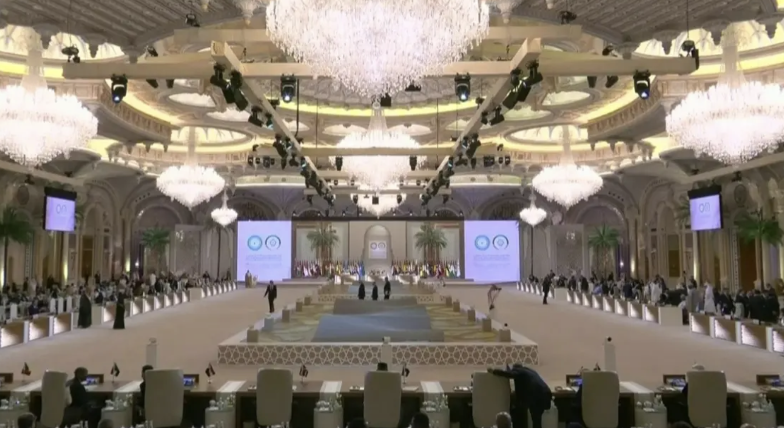 Arab-Islamic Summit  Calls for Prompt Cessation of Israel’s “Crimes” in Gaza
