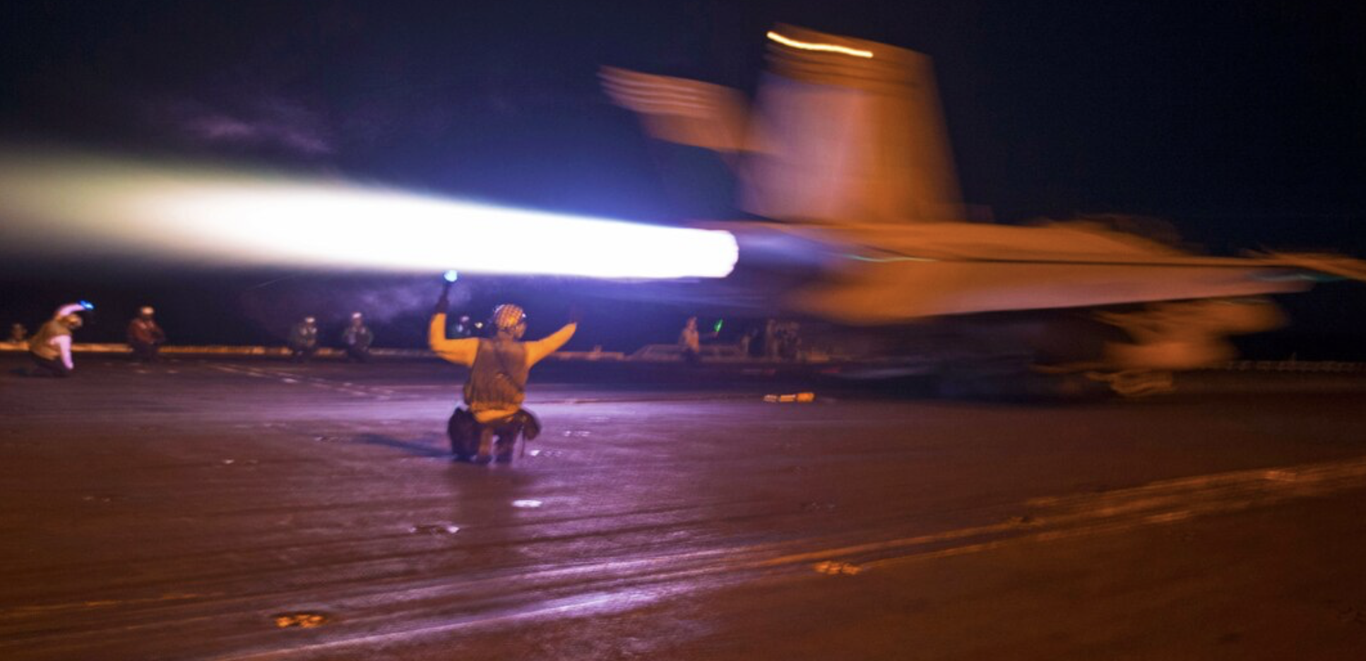 A Wave of U.S.-UK Strikes Hit Sites in Sanaa